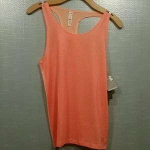 NWT UNDER ARMOUR SPORTS TOP